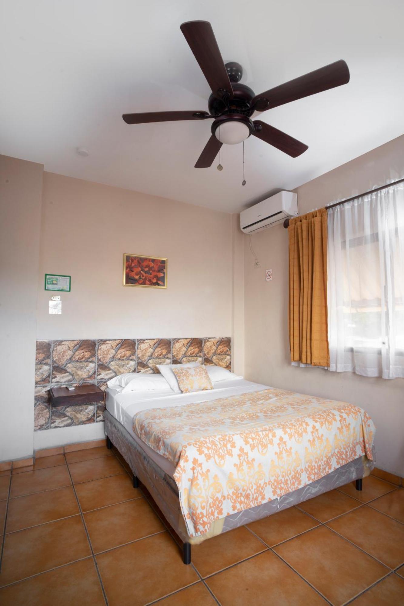 Apart Hotel La Trejo San Pedro Sula Ngoại thất bức ảnh